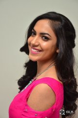 Ritu Varma At Pelli Choopulu Movie 100 Days Function